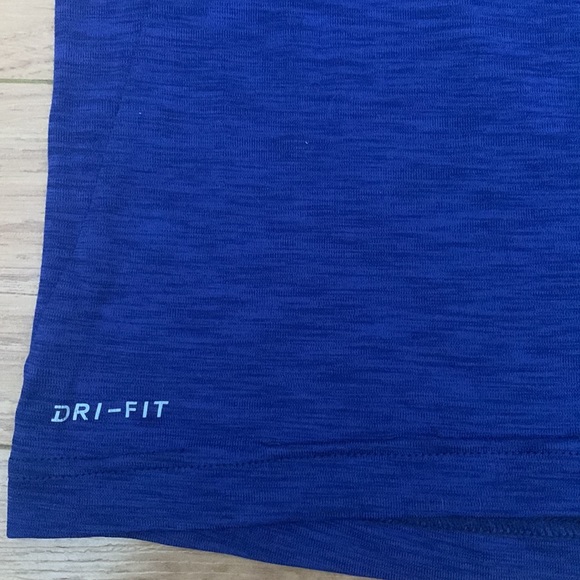 🍎Nike children tshirt dri-fit size small - Picture 4 of 5